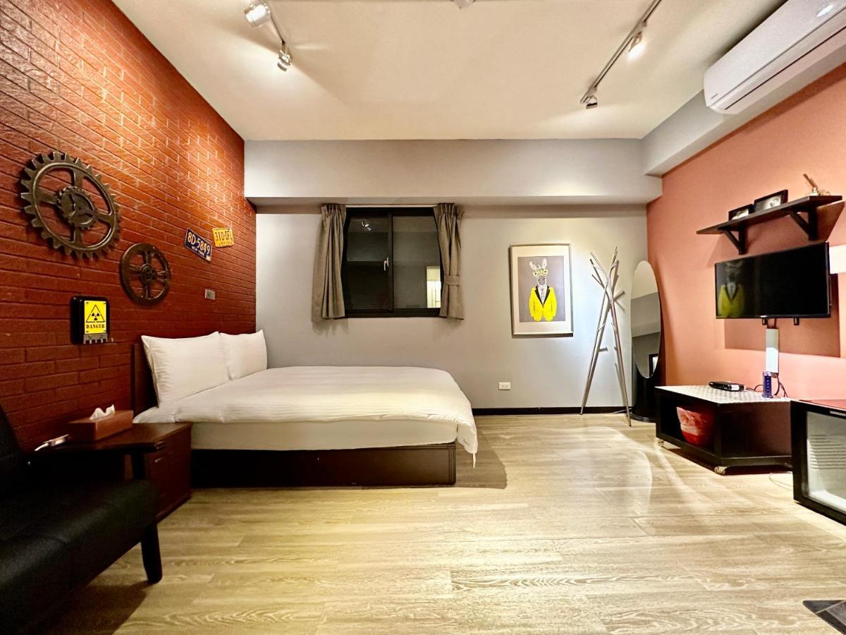 御旅 Inn Тайчжун Экстерьер фото
